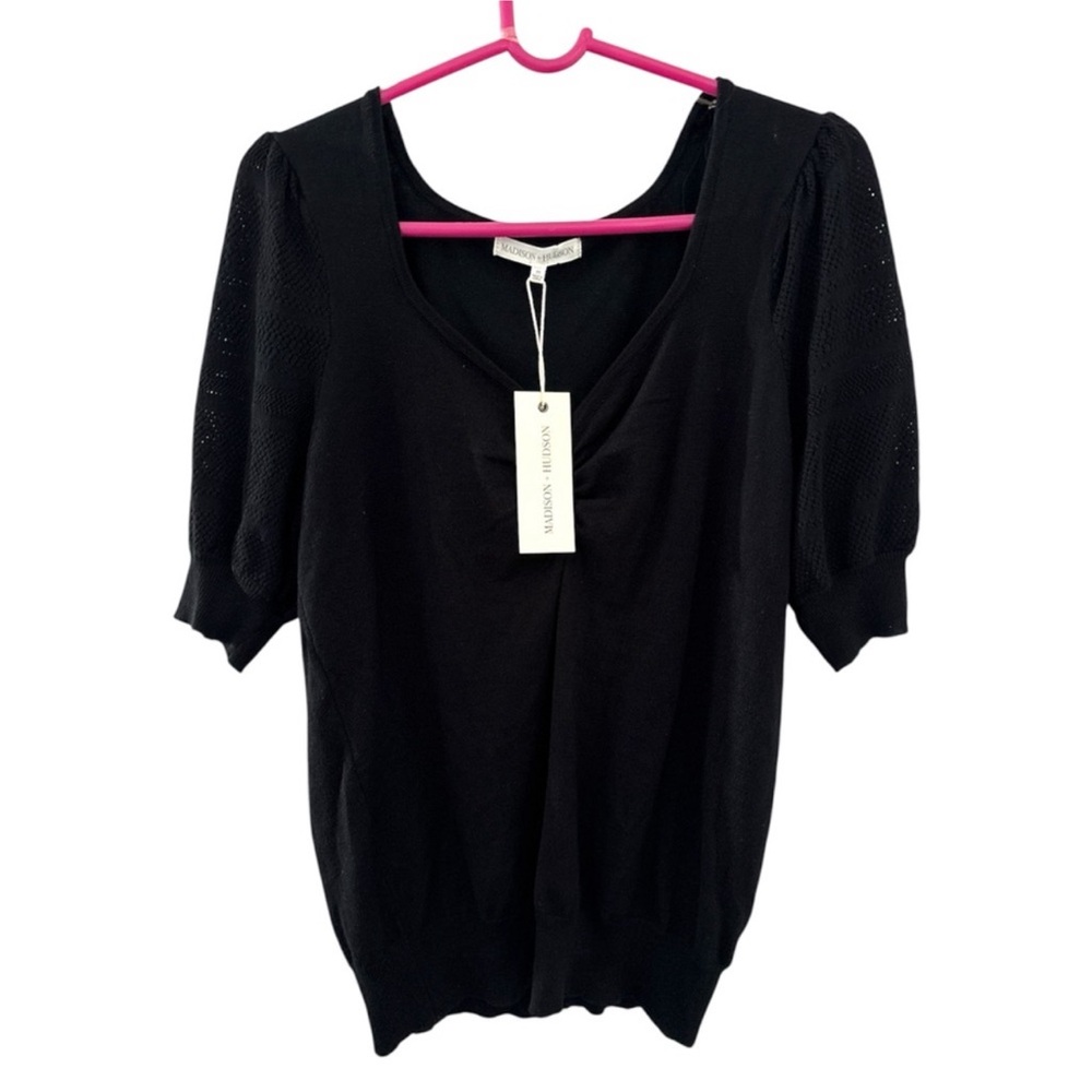 NWT Madison+Hudson Soft‎ Knit Black Sweater Top Women’s Size Medium